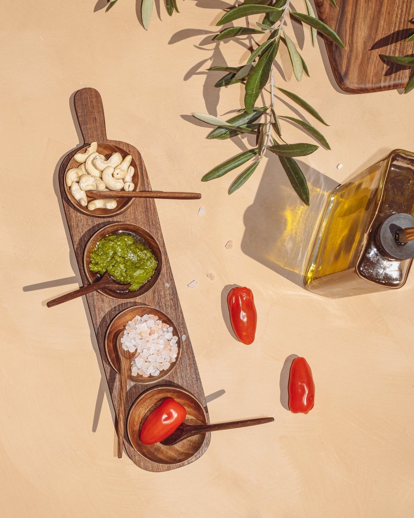 Four Condiment Serving Set Tray