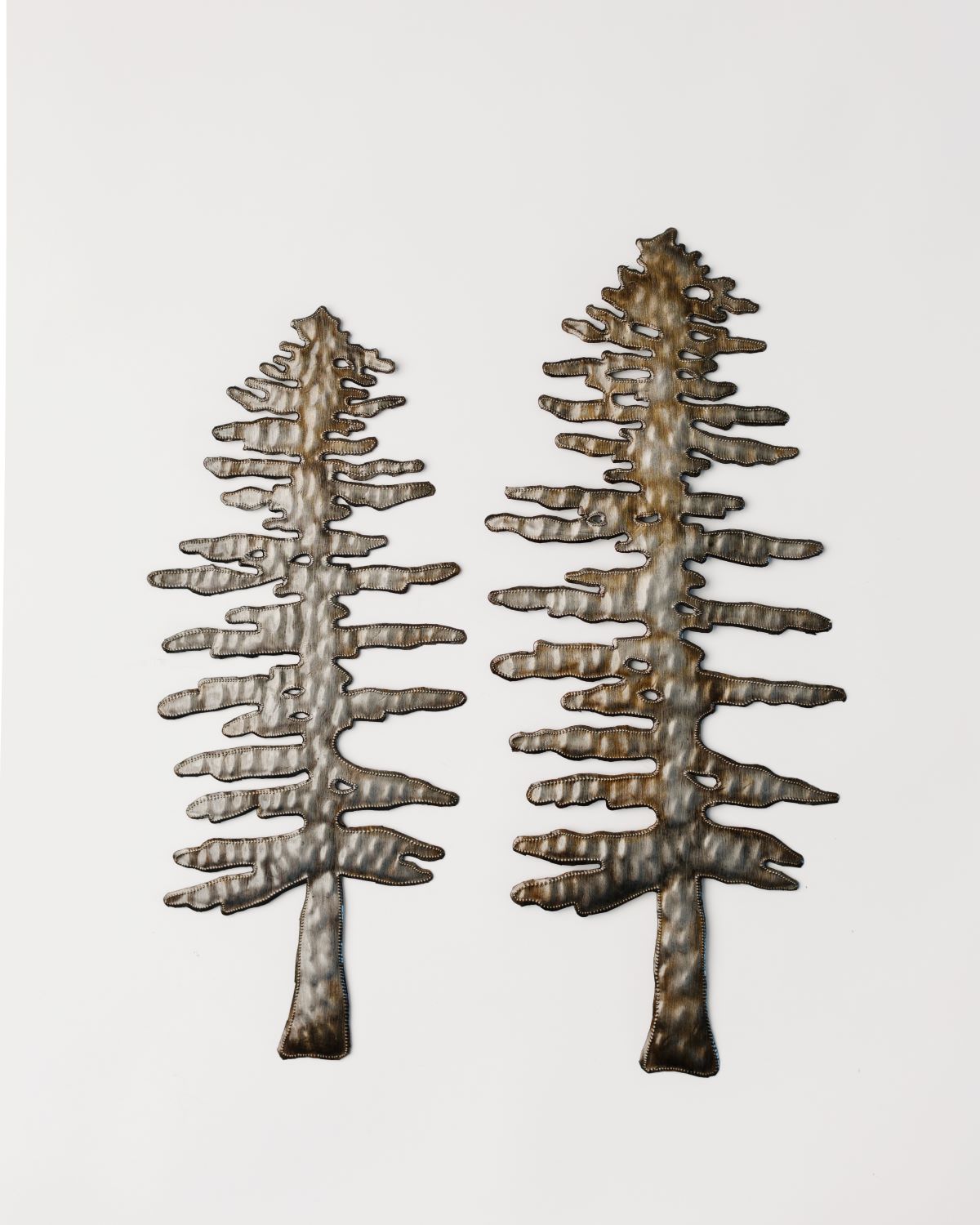 S/2 Pine Trees Metal Art
