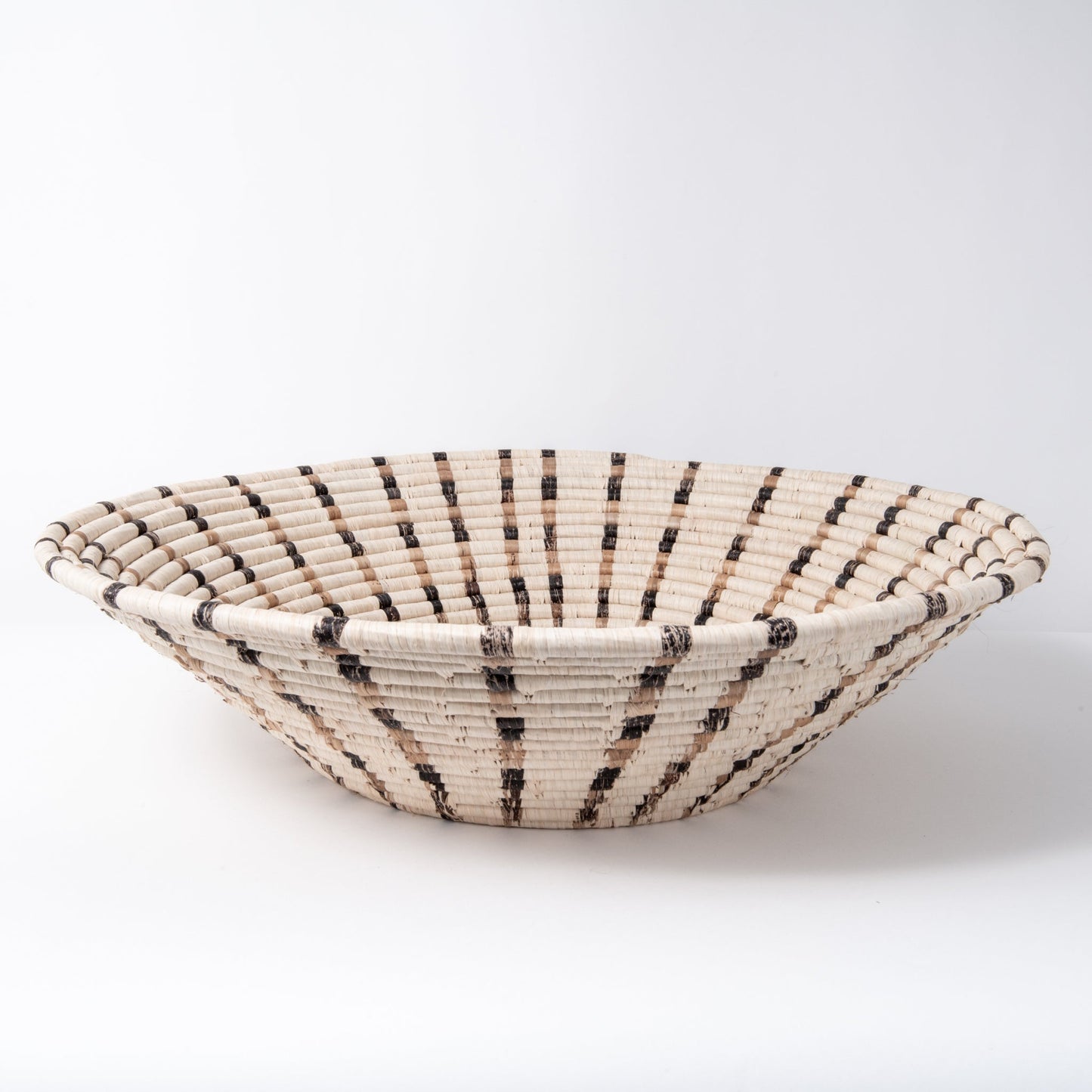 Extra Large Radial Basket ~ Banana Fiber