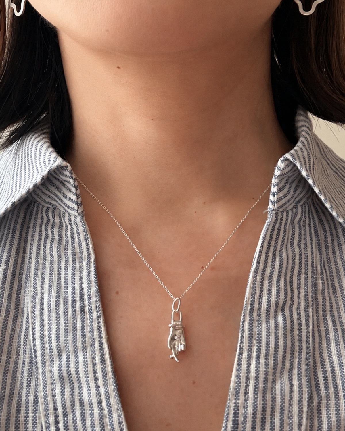 Sterling silver cross my fingers diamond necklace
