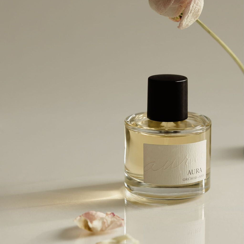 grapefruit + tonka bean | AURA Perfume
