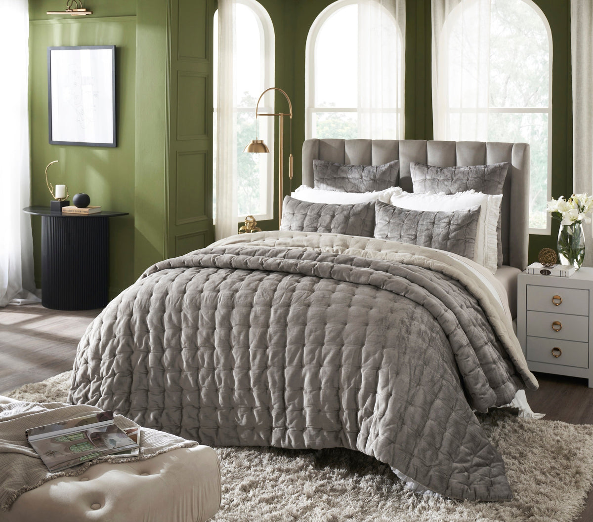 Bailey Tufted Velvet Quilt
