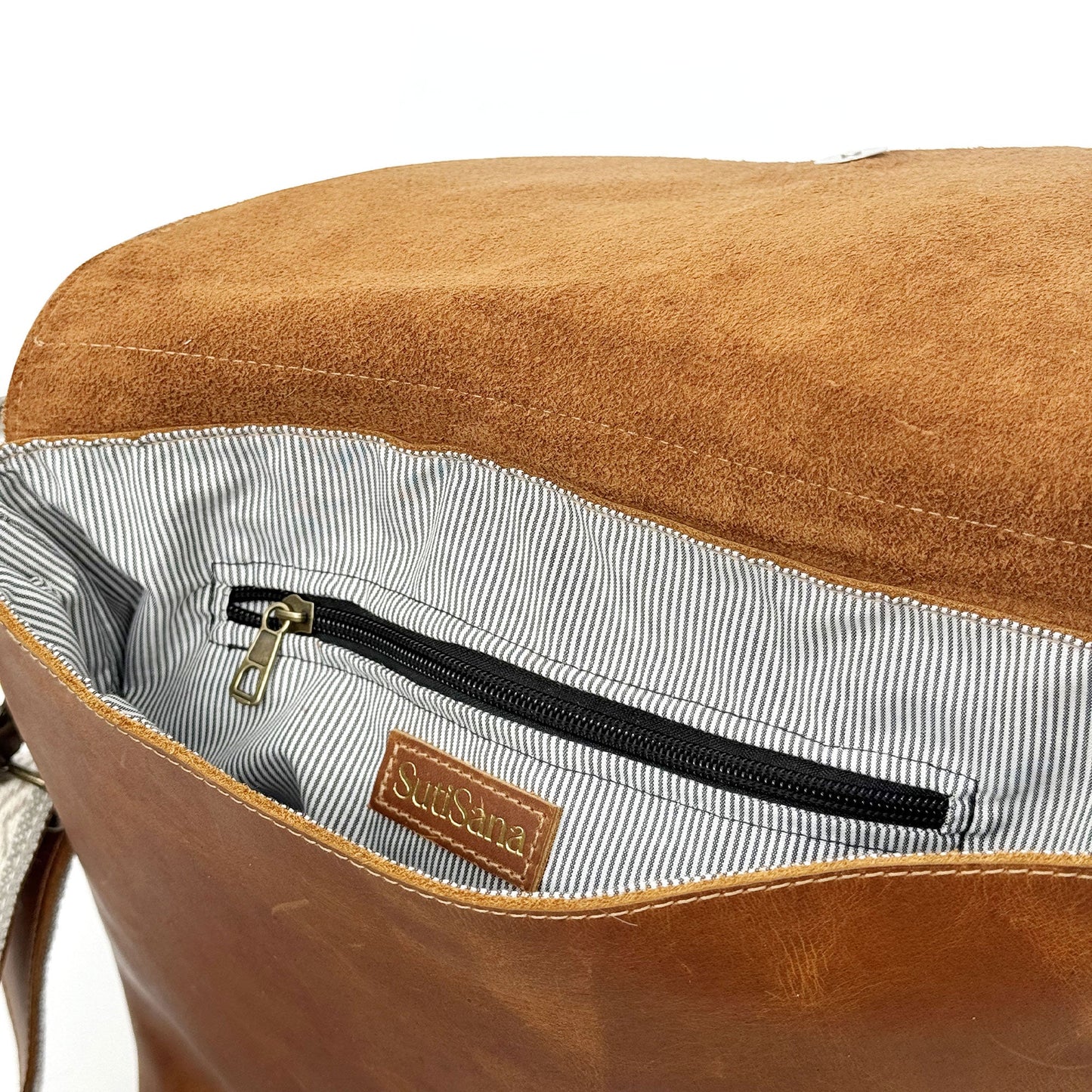 Sunrise Crossbody in Cognac