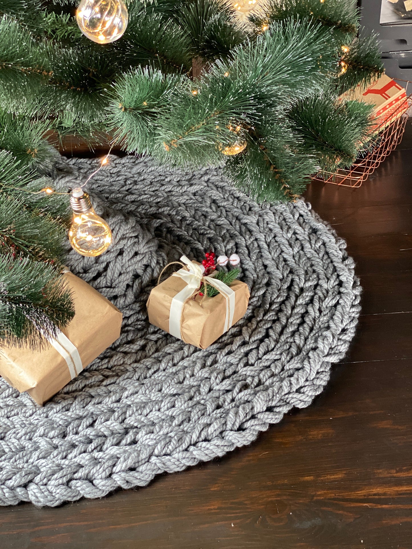 Gray Chunky-Knitted Christmas Tree Skirt | US Stock
