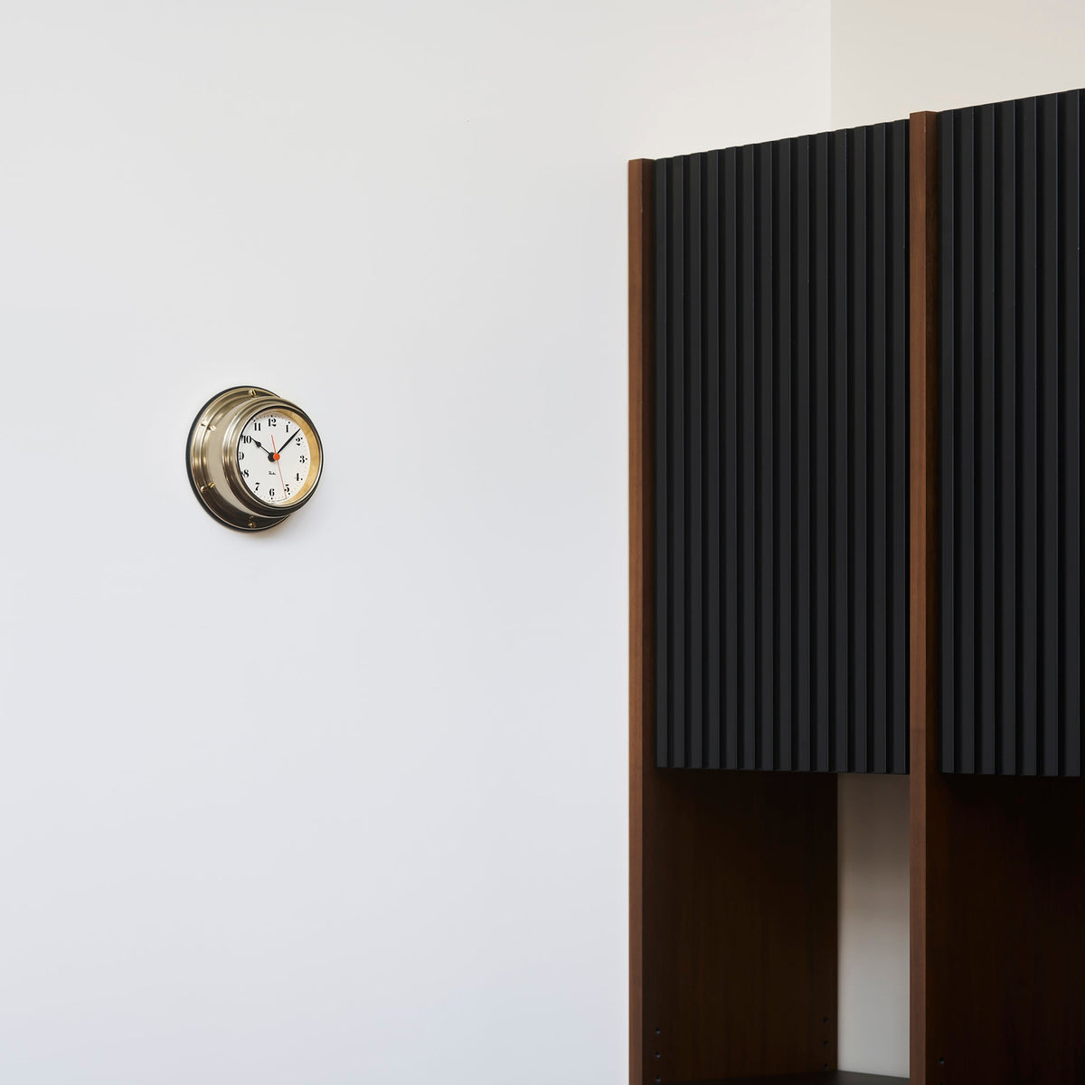 Lemnos Marine Clock Arabic