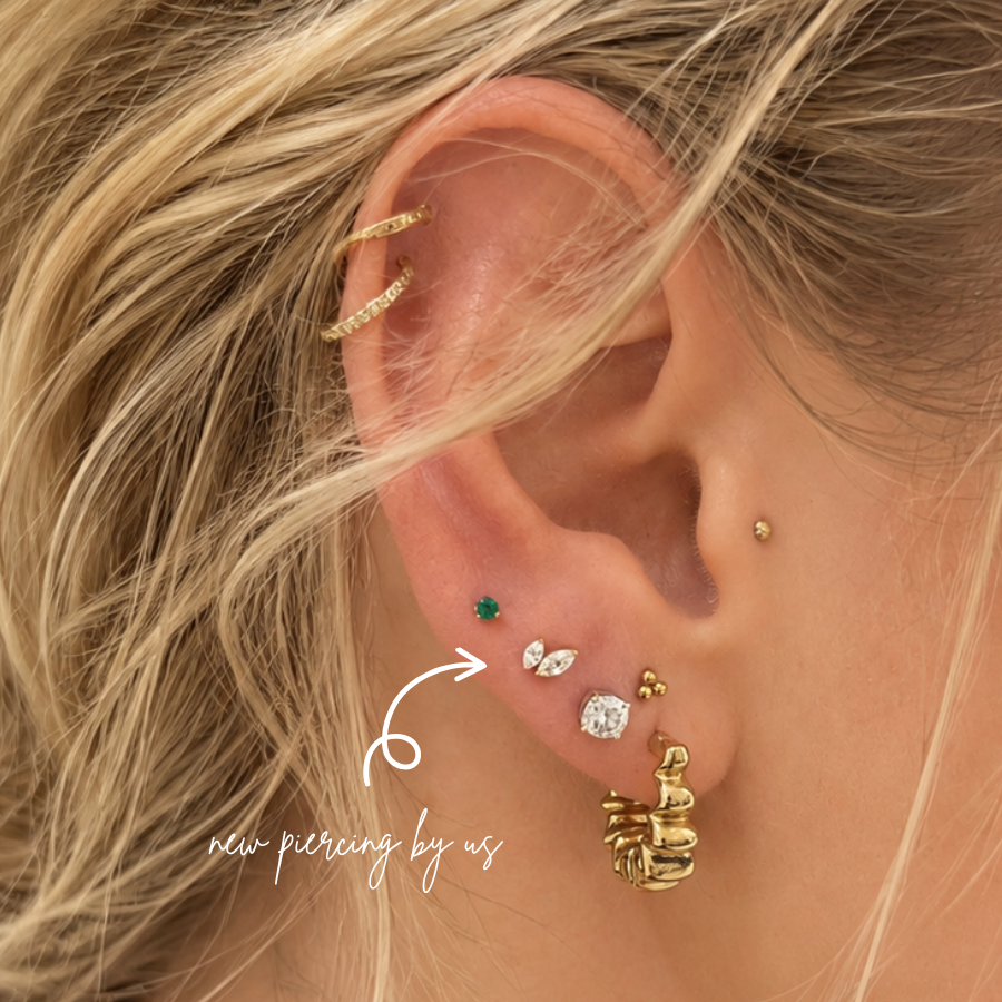 Graduated Double Marquise CZ Threadless Labret Titanium PVD Gold Flat Back Earring