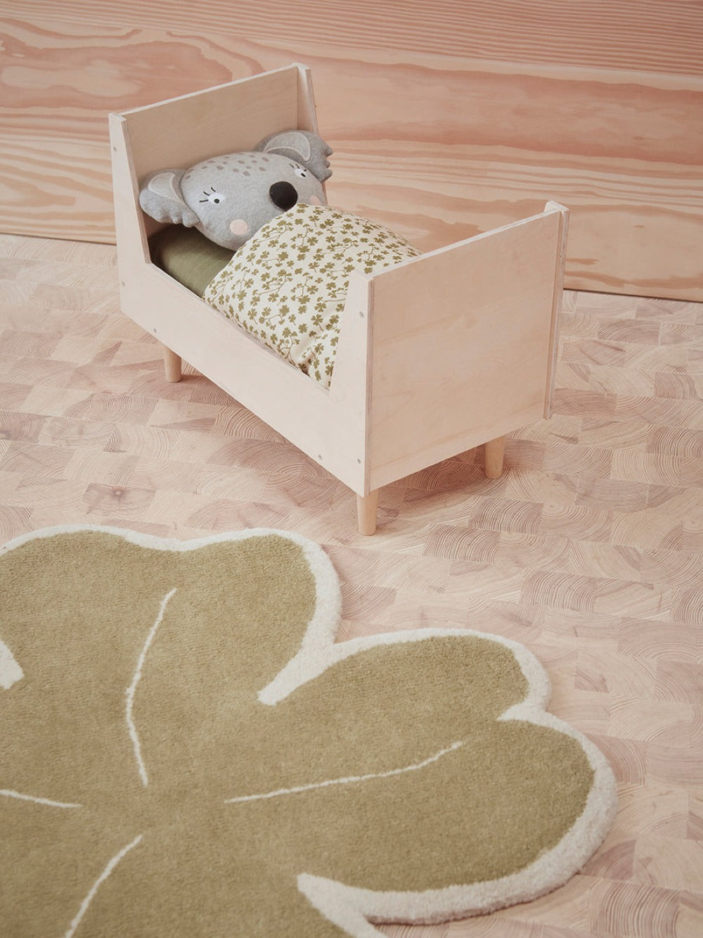 Retro Doll Bed