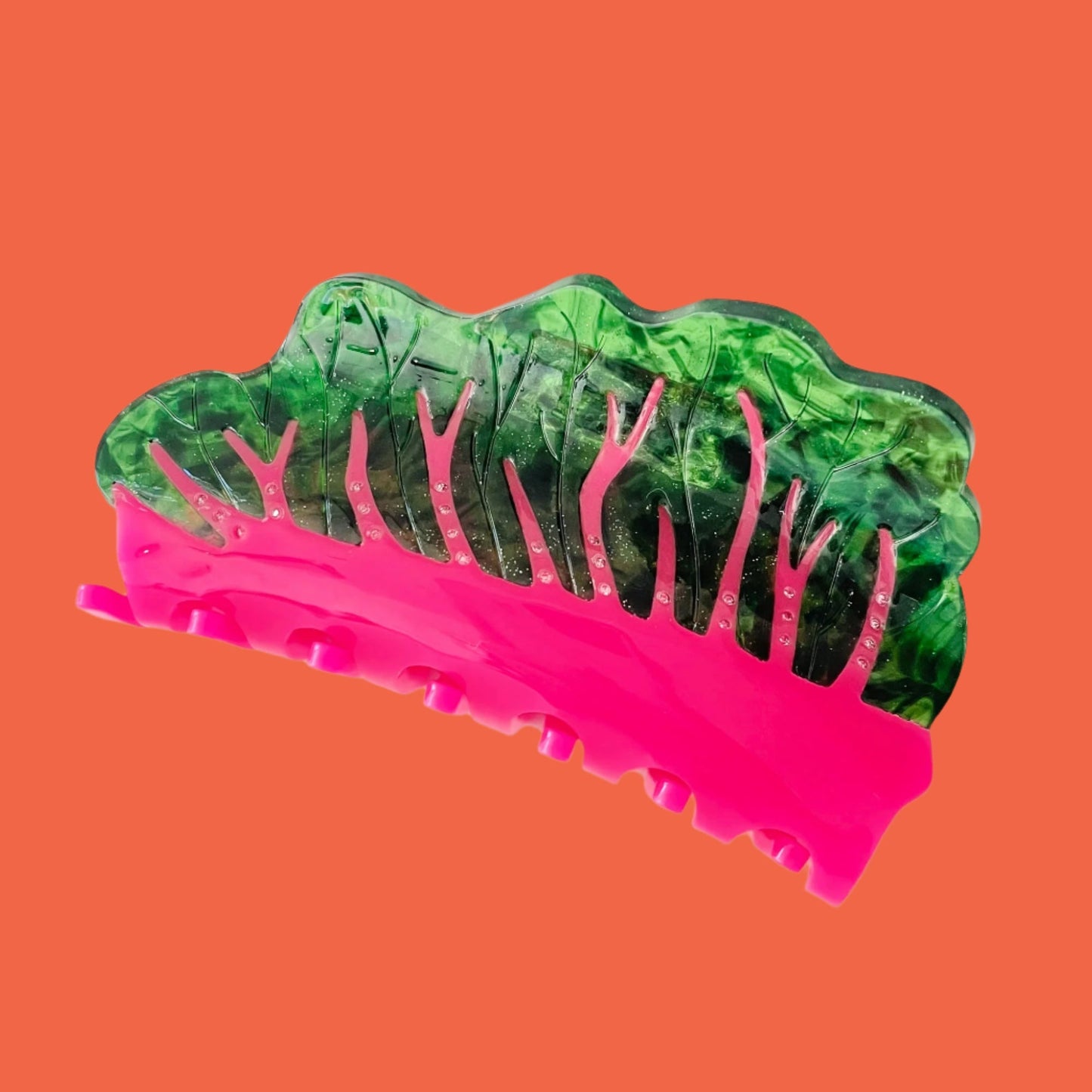 Glowing Chard Hair Claw