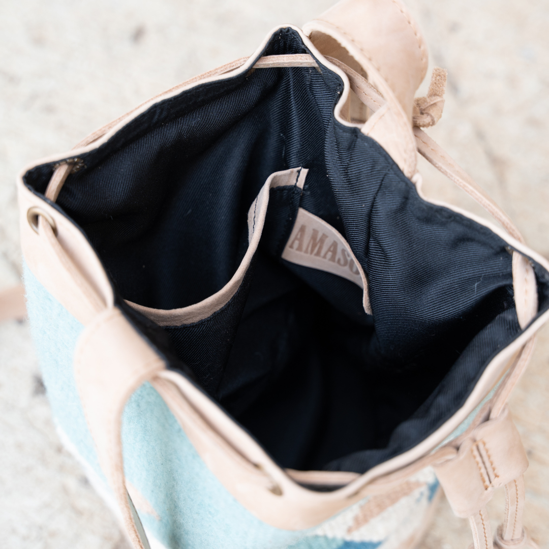 Colibrí Cinched Bucket Bag