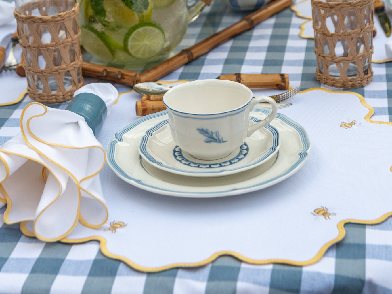 Honey Bee Impermeable Placemat