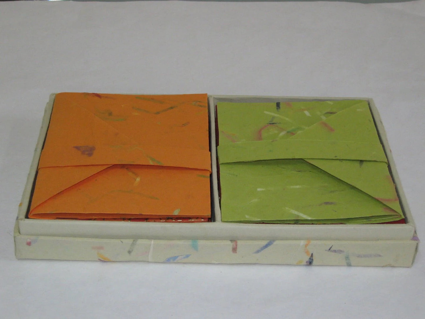 Boxed Notecards with Envelopes | Recycled Cotton Paper | DIFFERENT STROKES (Set of 16)