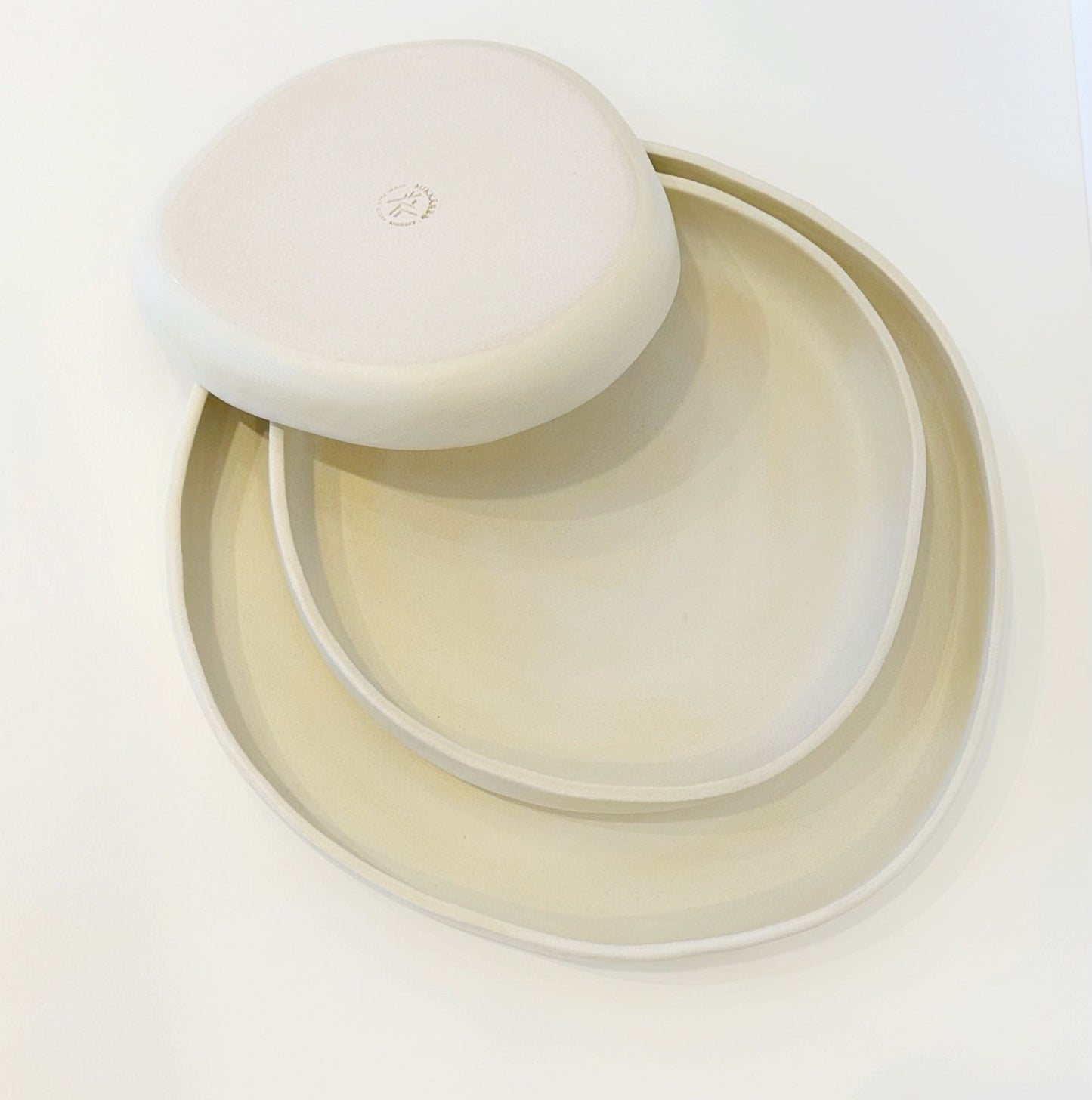 PLATES BUNDLE White Cloud. (Sizes 8.5 and 6 inches)