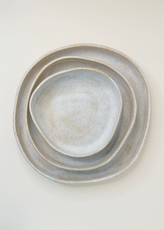 OCEAN SAND PLATES SET. Large, medium & small.