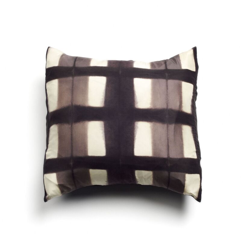 Melo Black Handcrafted Shibori Print Mulberry Silk Pillow