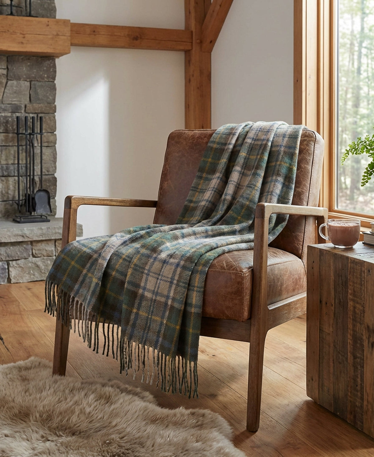 Highland Tweeds New Wool Fluffy Throw - Antique Dress Gordon