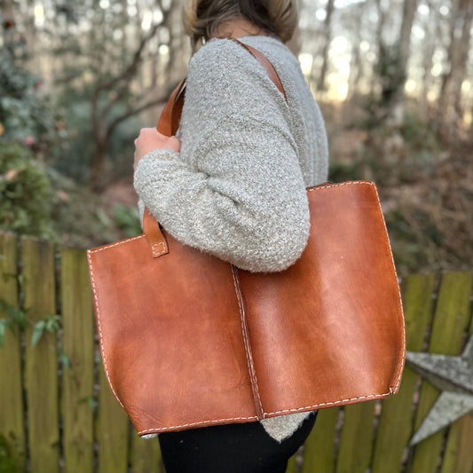 Seamed Leather Tote (Natural)
