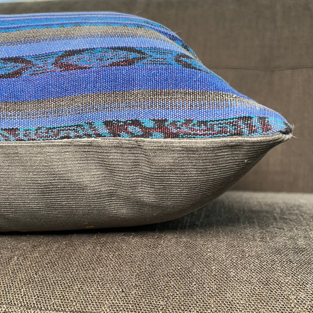 Corte Pillow