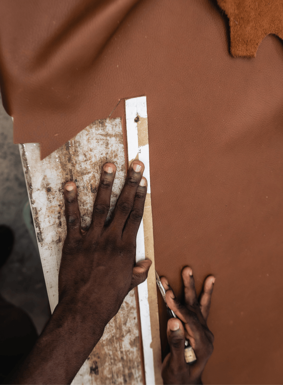 Iron Tight Toiletry Bag Cognac