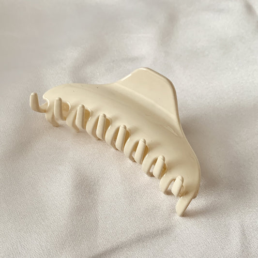 Nana Claw Clip