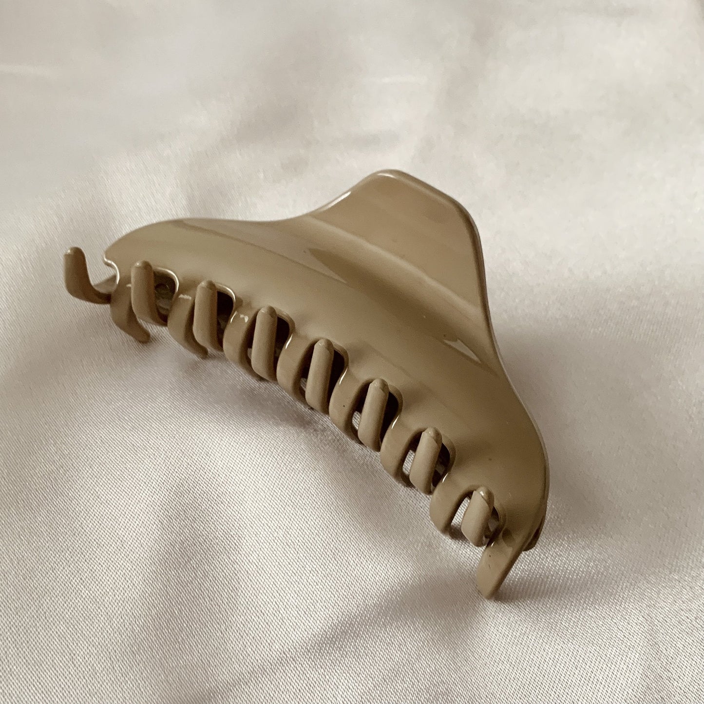 Nana Claw Clip