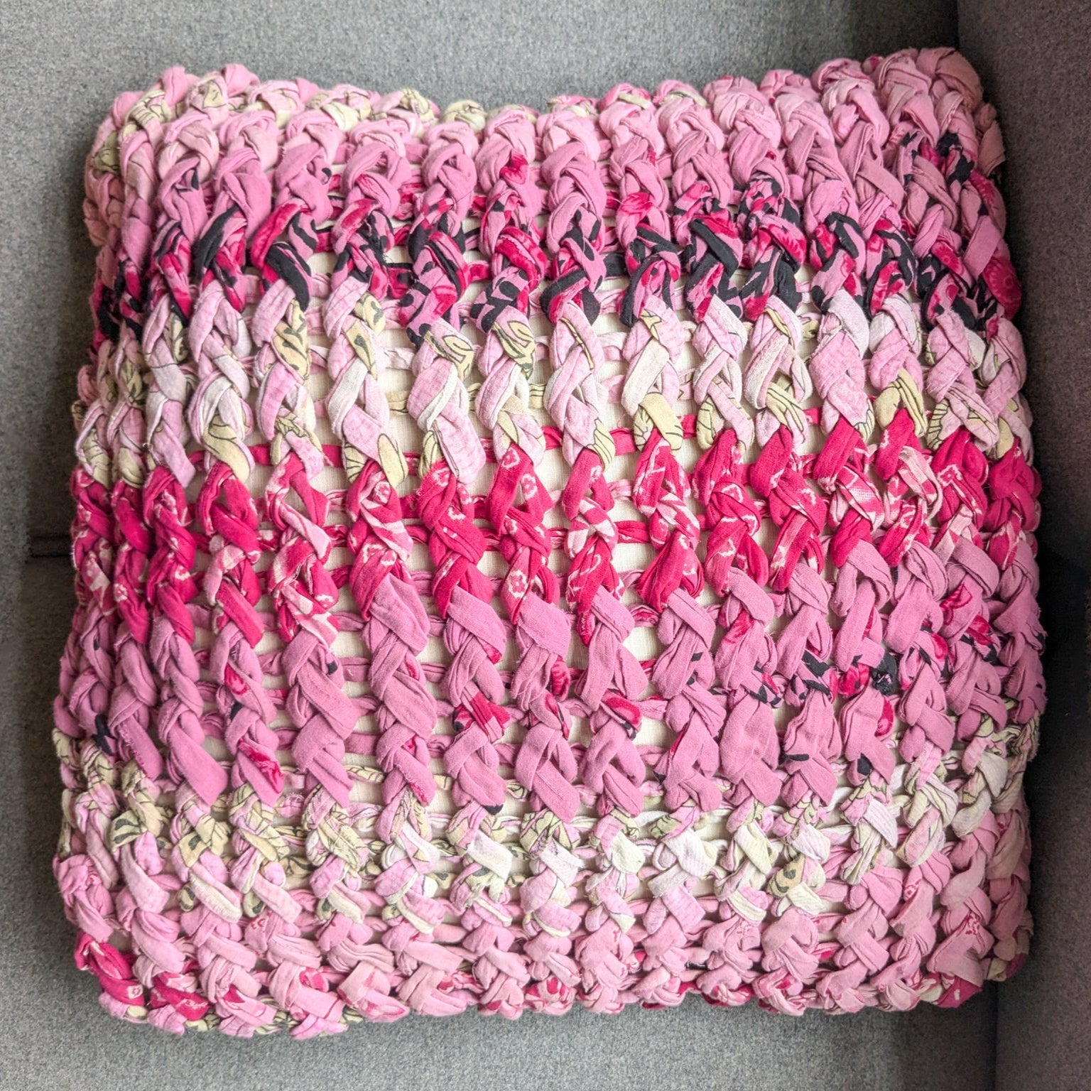 pink chunky knit cushion cover