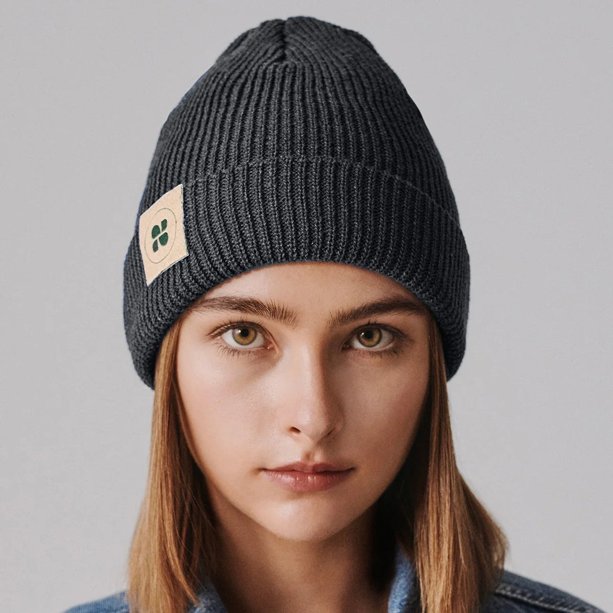Sustainable grey beanie made from recycled materials – eco-friendly winter hat
