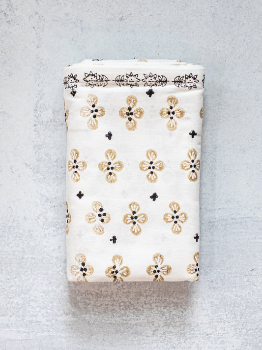 Table Throw (Ivory) - Dogwood - Chai