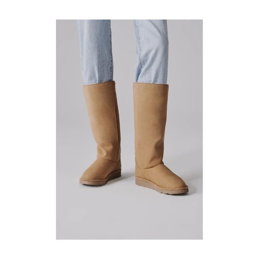 Vegan beige long boots with sparkling crystals – chic and cruelty-free
