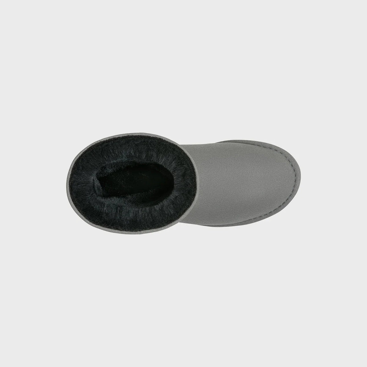 Vegan ugg-like boots in grey – cruelty-free winter footwear