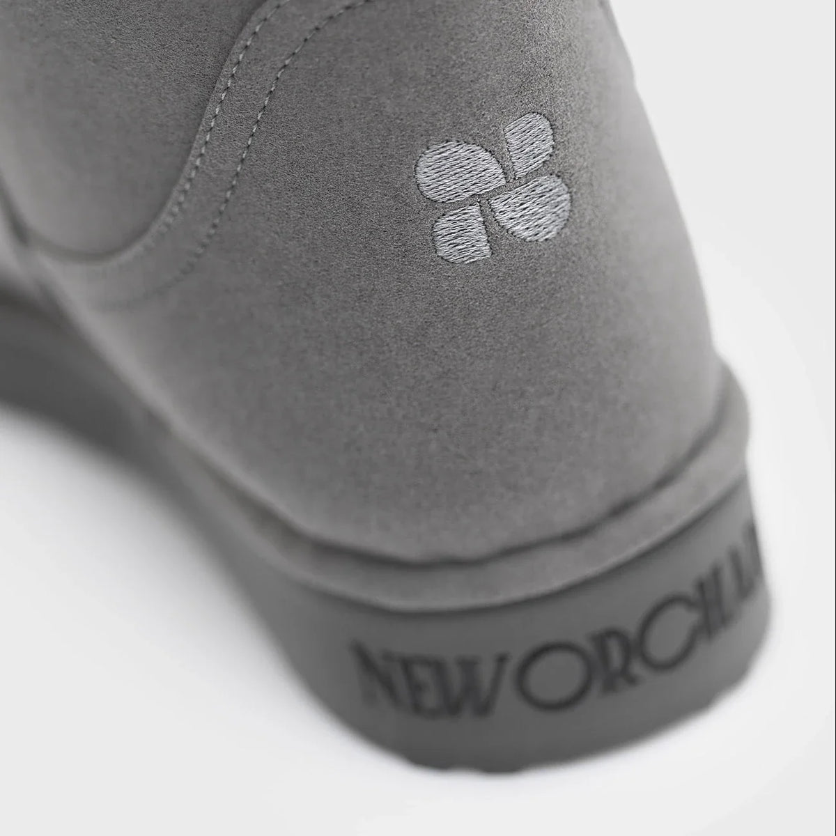 Vegan winter boots in grey – ethical and warm