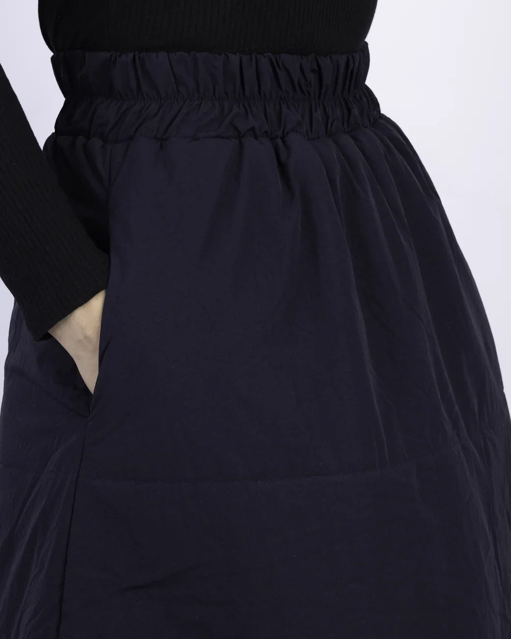 Navy blue vegan skirt with gathered elastic waistband made from recycled materials, featuring side pockets. - The New Orchard - Navy Blue / S